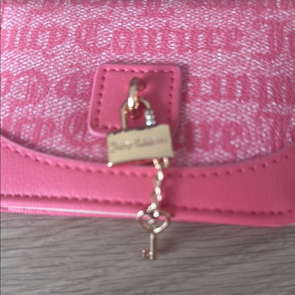 SOLD - Picture 4 of 4